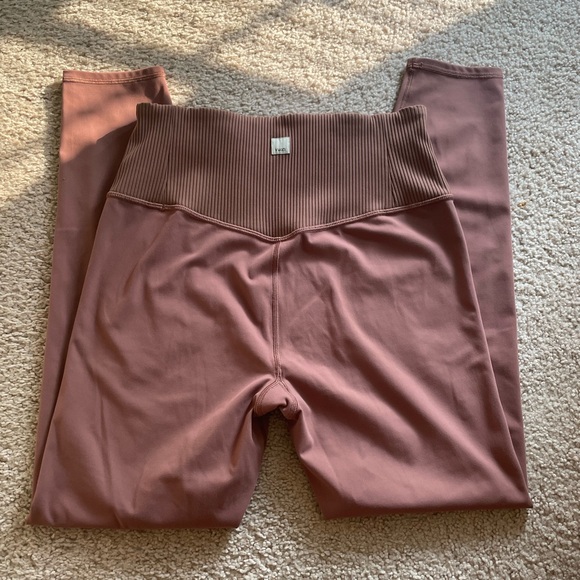 Vuori Rib Studio Leggings - Cedar - Picture 8 of 10